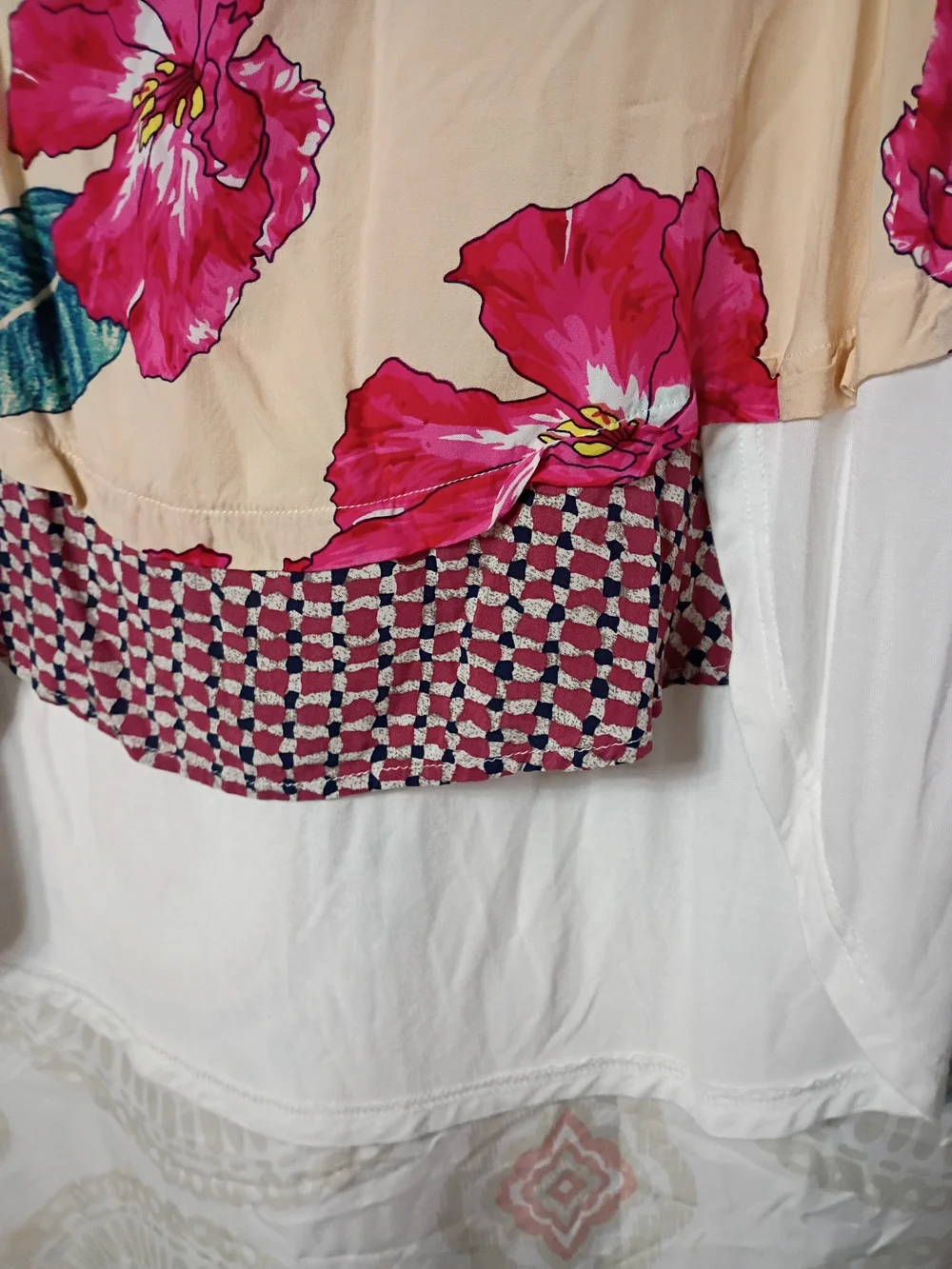 Sealed By Seen Pink Floral Short Sleeve Top in Cream